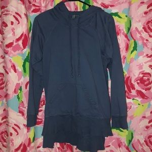 Navy blue hoodie with ruffled bottom. Large.